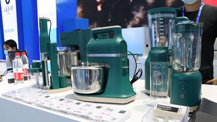 創(chuàng)新驅(qū)動(dòng)，智匯寶安——寶安展館閃耀第二十二屆高交會(huì)，引領(lǐng)軟件產(chǎn)業(yè)新浪潮